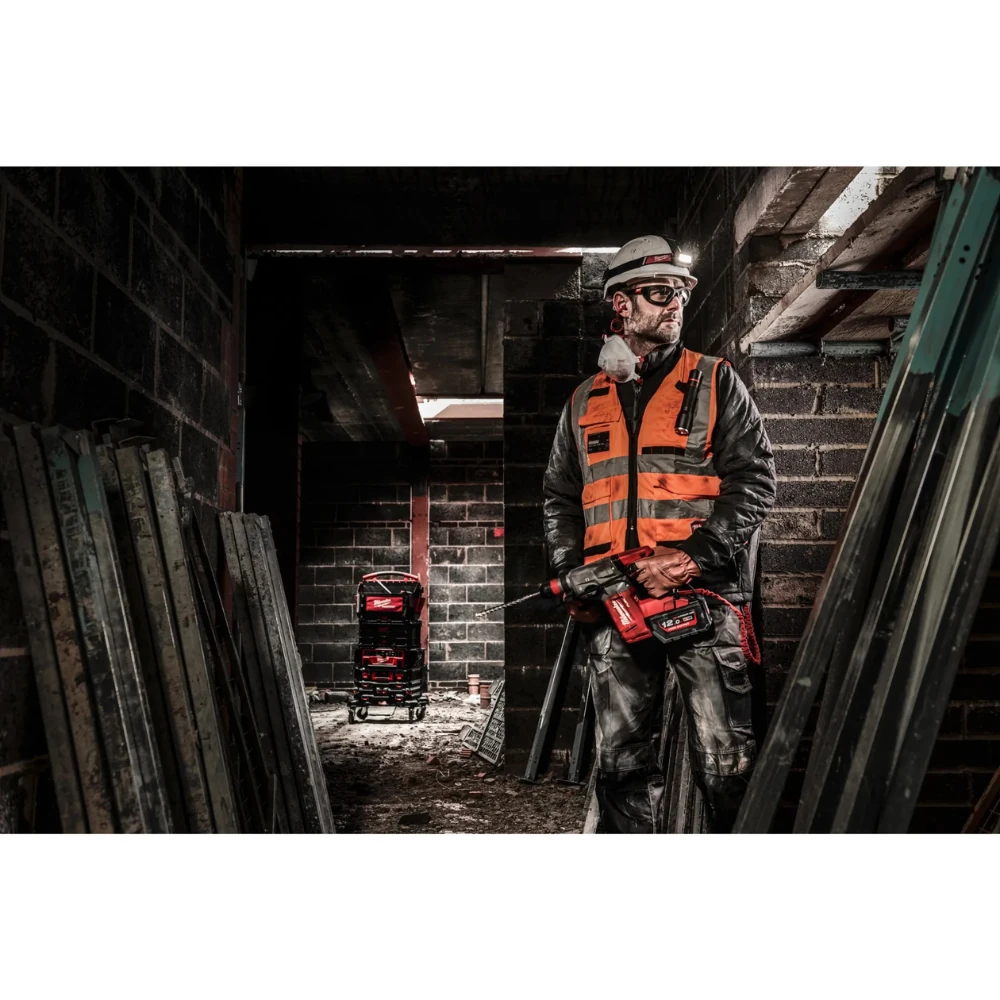 Жилет Milwaukee 4932471900 5