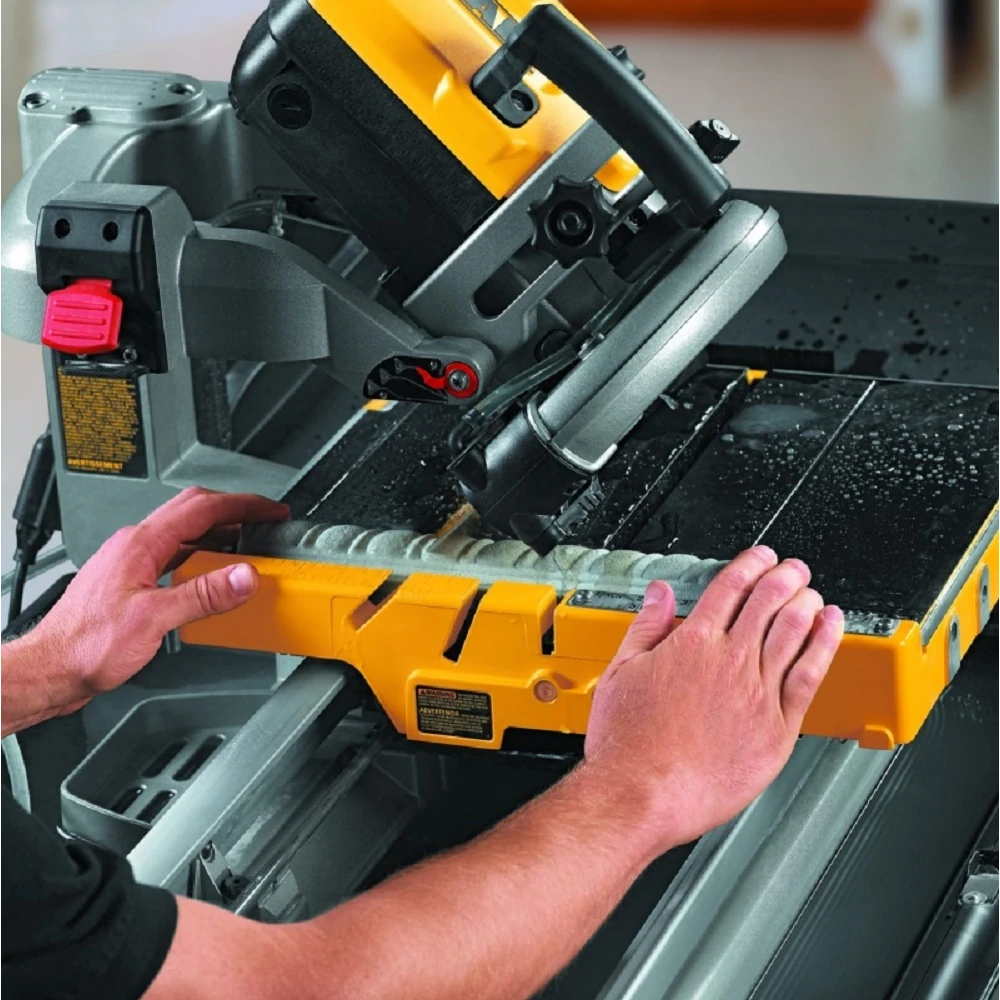 Плиткорез DeWALT D24000-QS 6