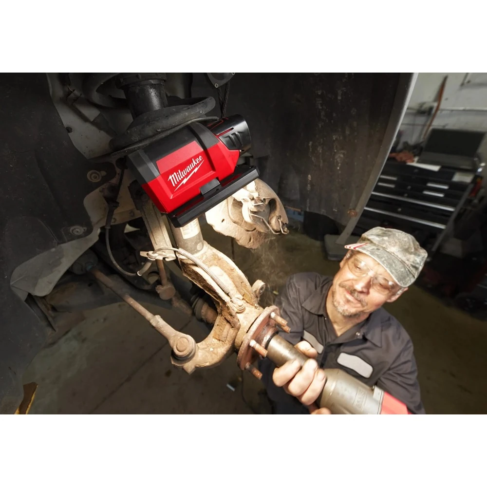 Фонарь Milwaukee M12 PAL-0 (4933478226) 4