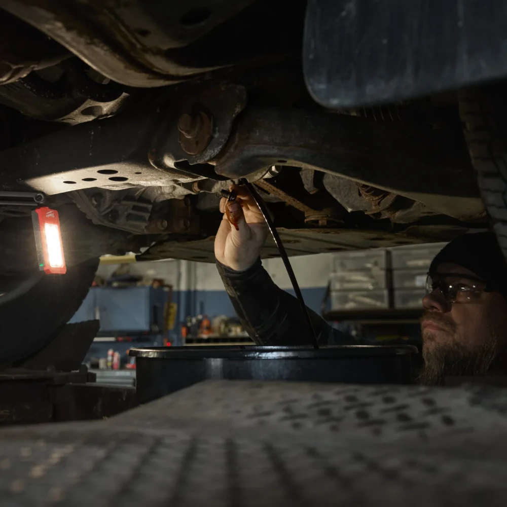 Фонарь Milwaukee USB IRFFL (4933493528) 6