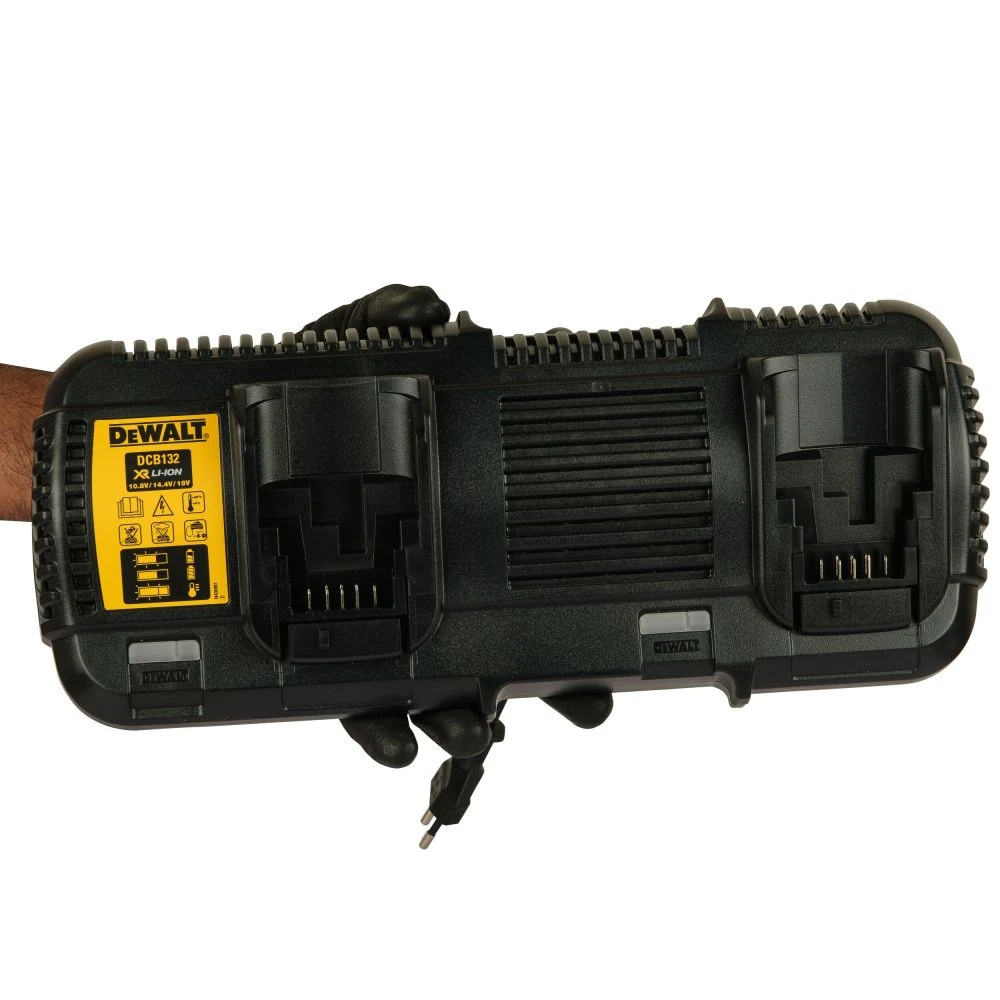 Зарядное устройство DeWALT DCB132-QW 3