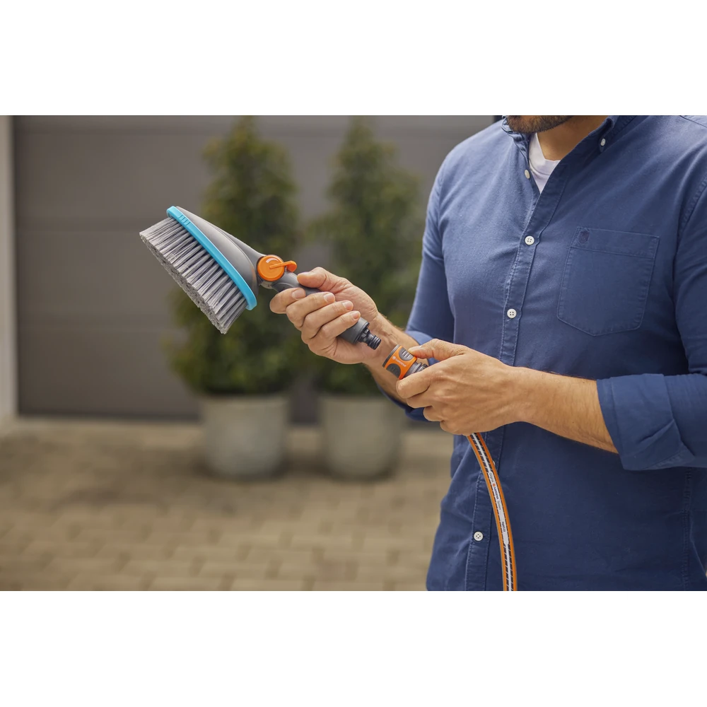 Щетка Gardena 18842-20 3