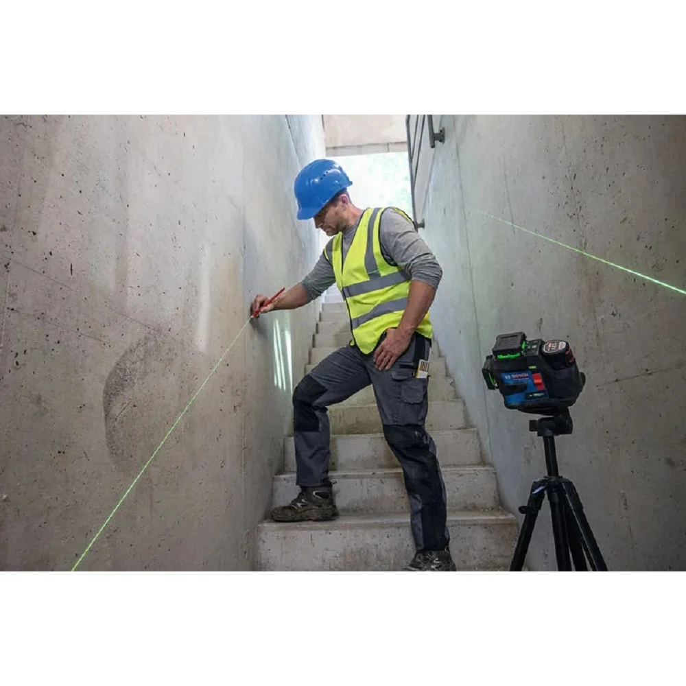 Нивелир Bosch GLL 12V-100-33 CG + LB10 + AA1 9