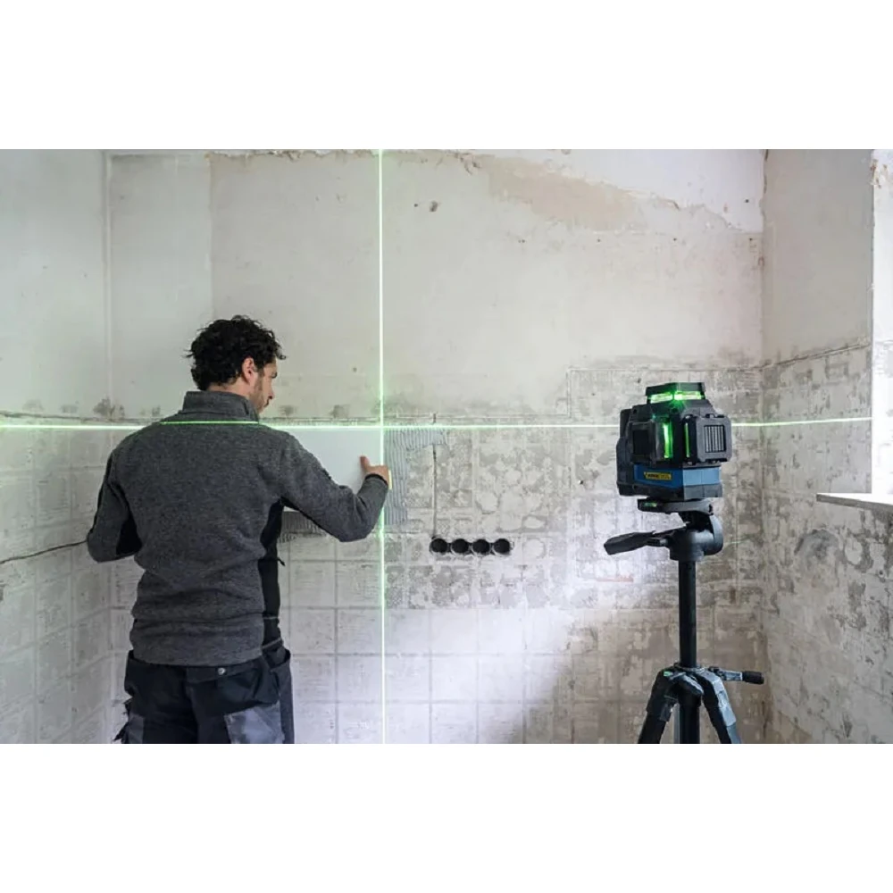 Нивелир Bosch GLL 12V-100-33 CG + LB10 + AA1 10