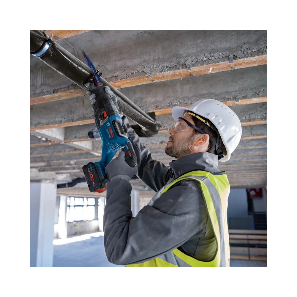 Пила сабельная Bosch GSA 185-LI 4