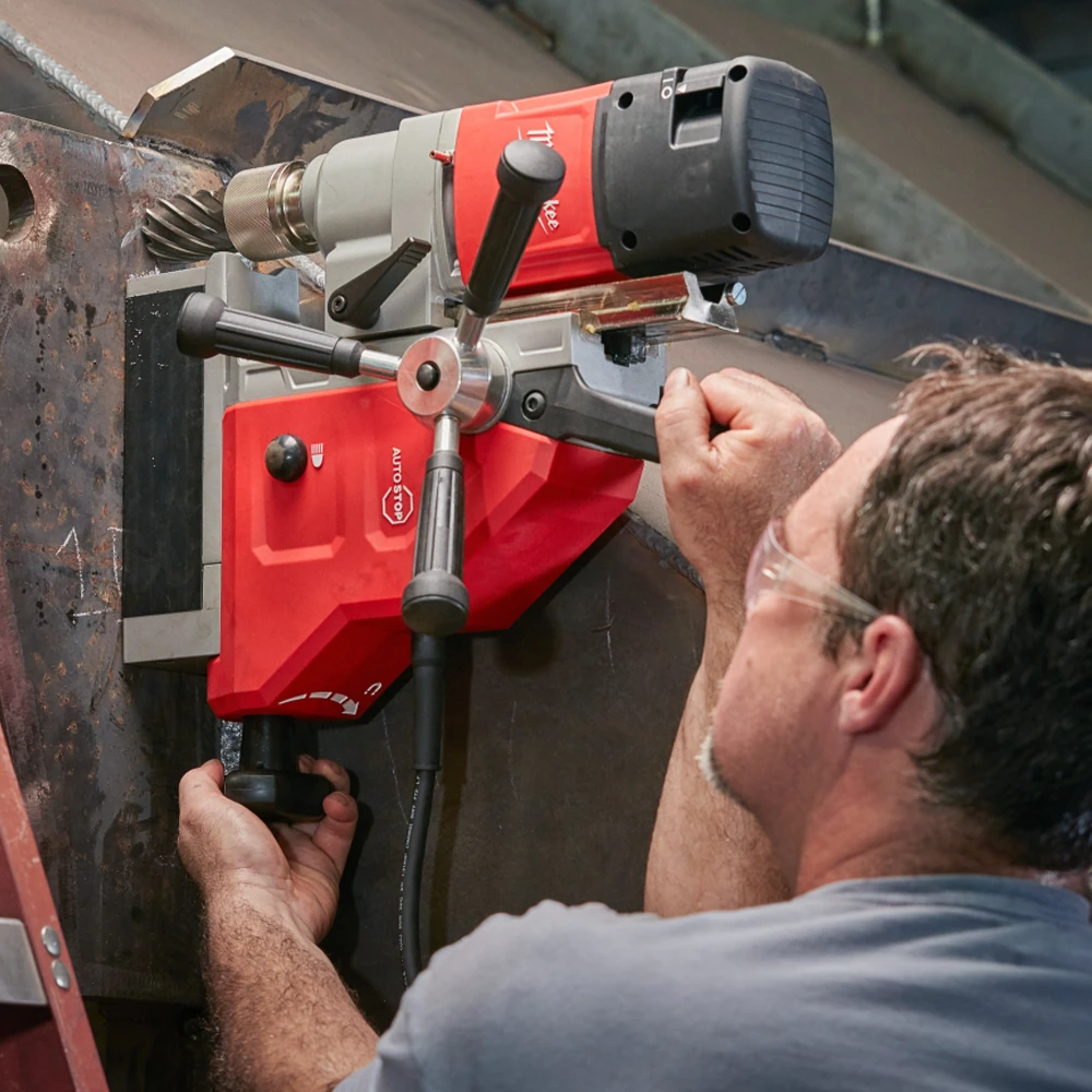 Сверлильный станок Milwaukee MDP 41 (4933451014) 4