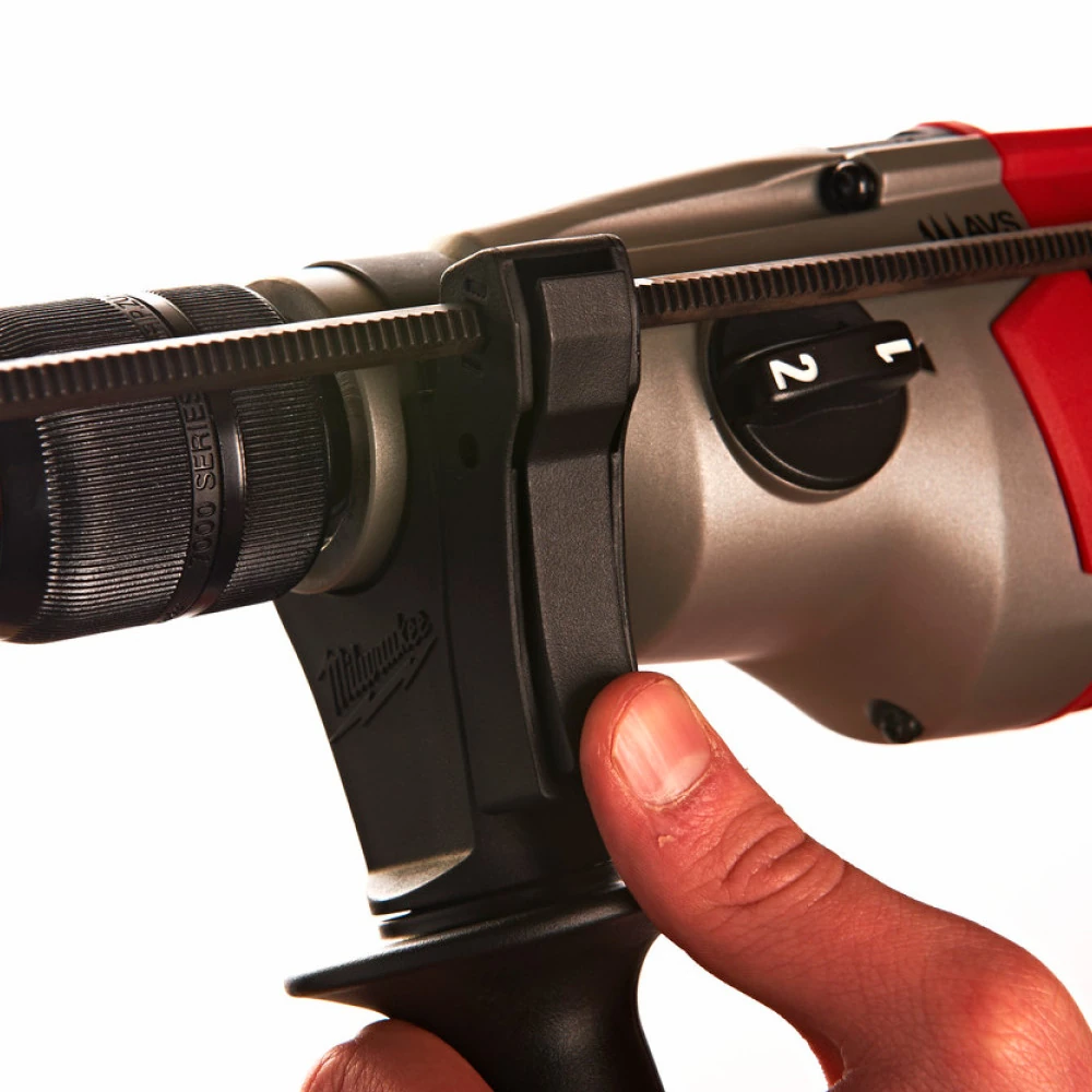 Дрель Milwaukee PD2E 24 R (4933419595) 3