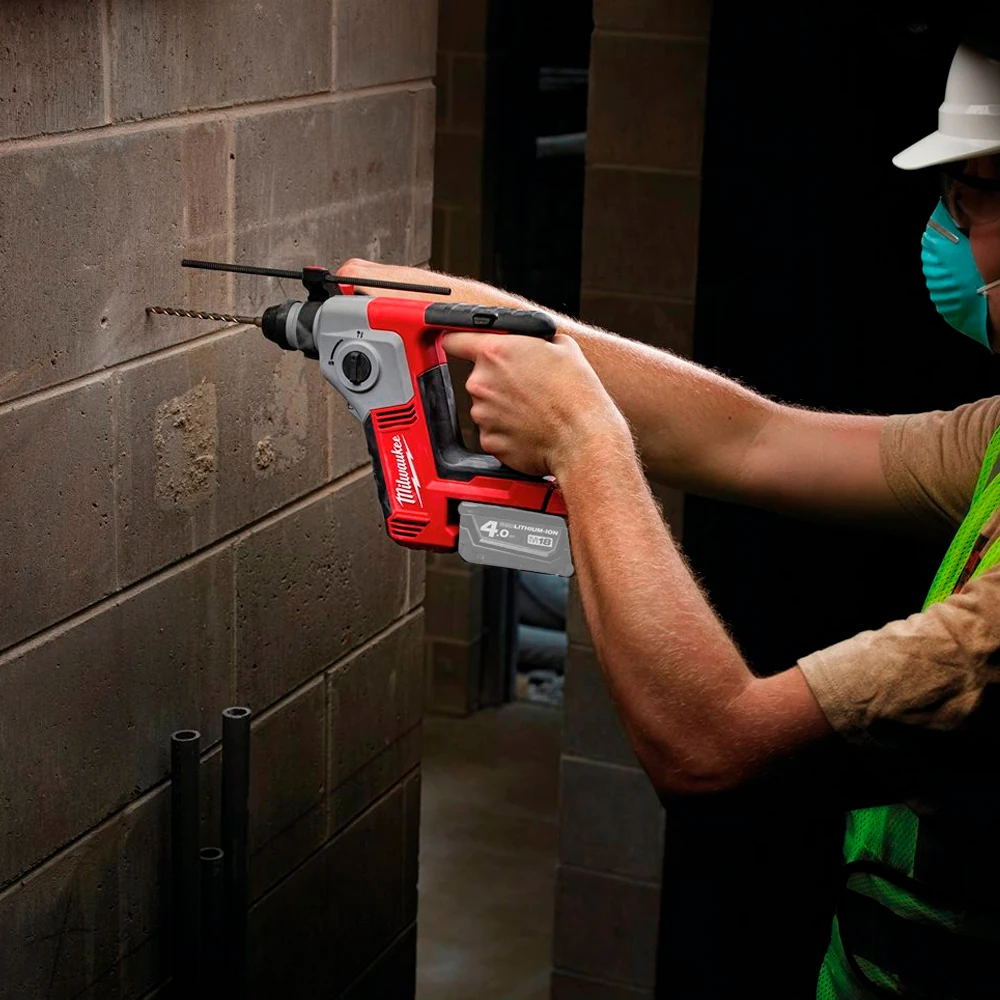 Перфоратор Milwaukee M18 BH-0 (4933443320) 2