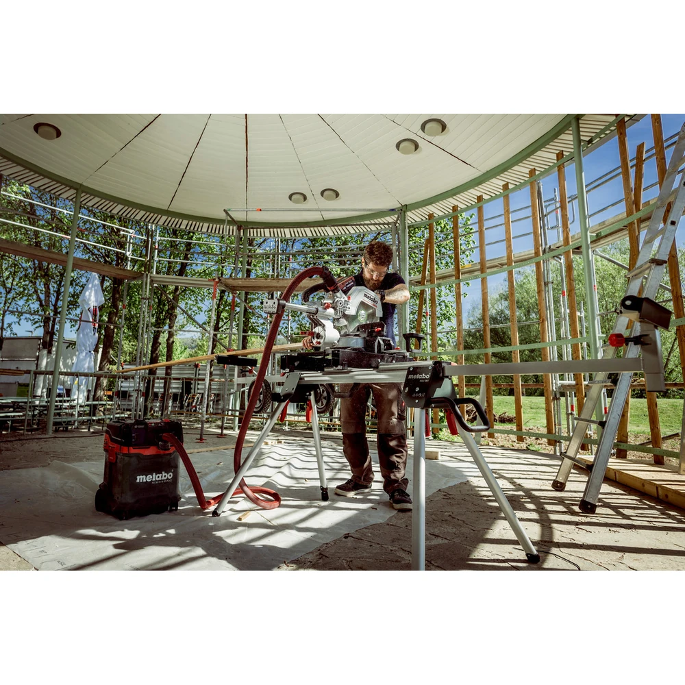 Пила торцовочная METABO KGS 18 LTX BL 254 (614254850) 6