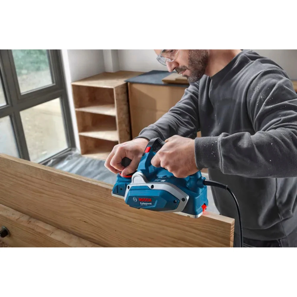Электрорубанок Bosch GHO 16-82 5