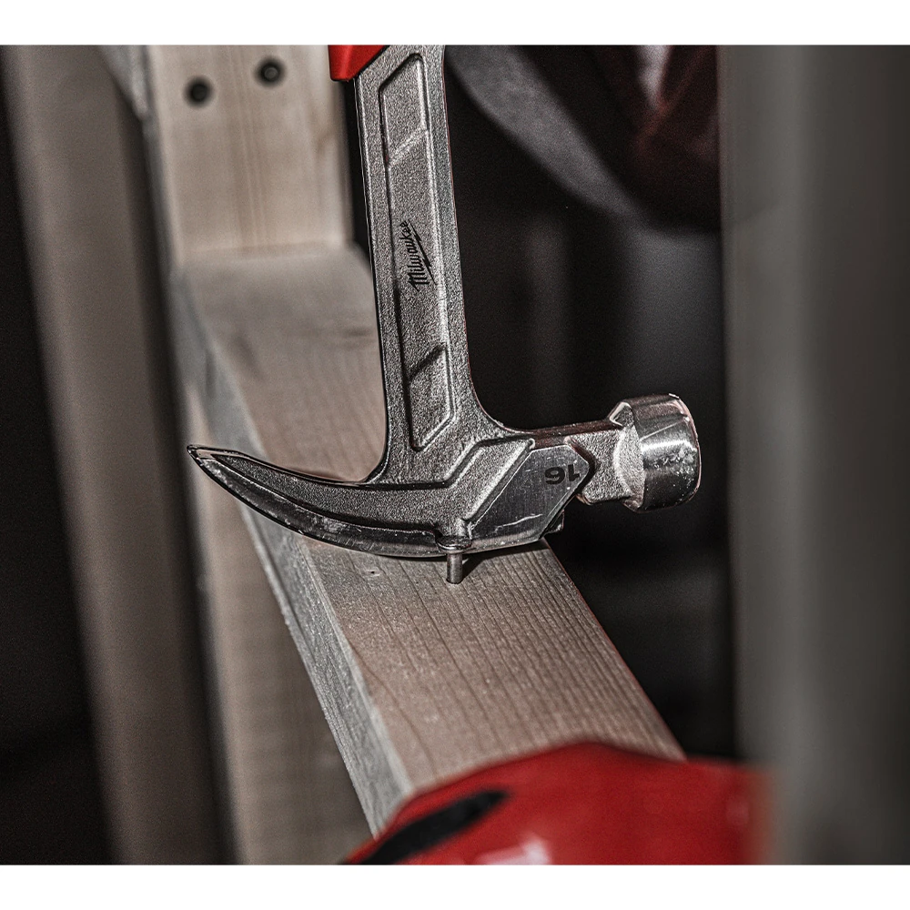 Молоток Milwaukee 4932478653 3