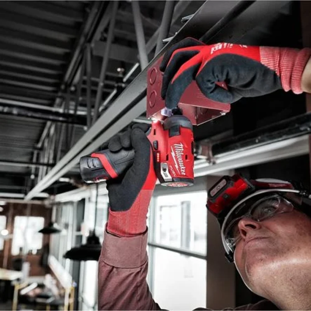 Набор инструментов Milwaukee M12 FPP2E2-402X (4933480594) 2