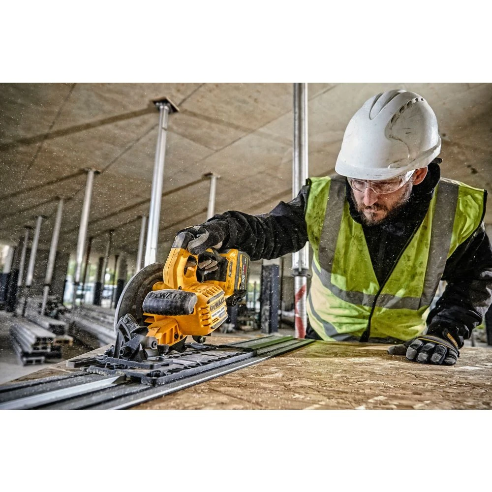 Пила дисковая DeWALT DCS579NT-XJ 6