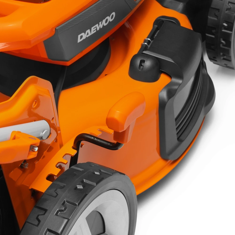 Газонокосилка аккумуляторная Daewoo DLM 5042Li-S SET 8