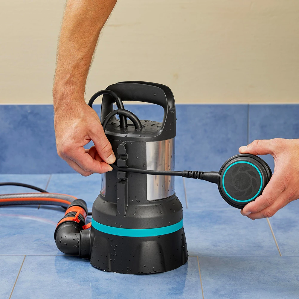 Насос Gardena 09032-20 4