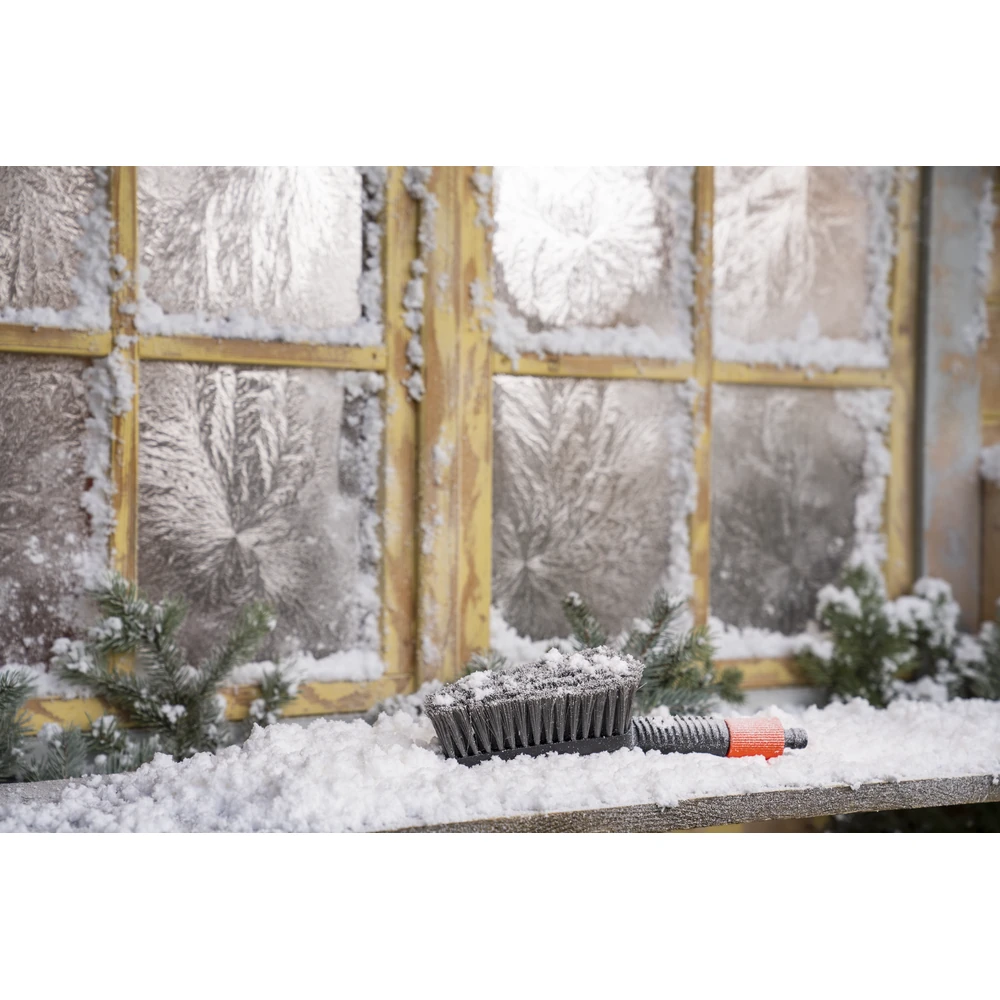 Щетка Gardena 18840-20 4