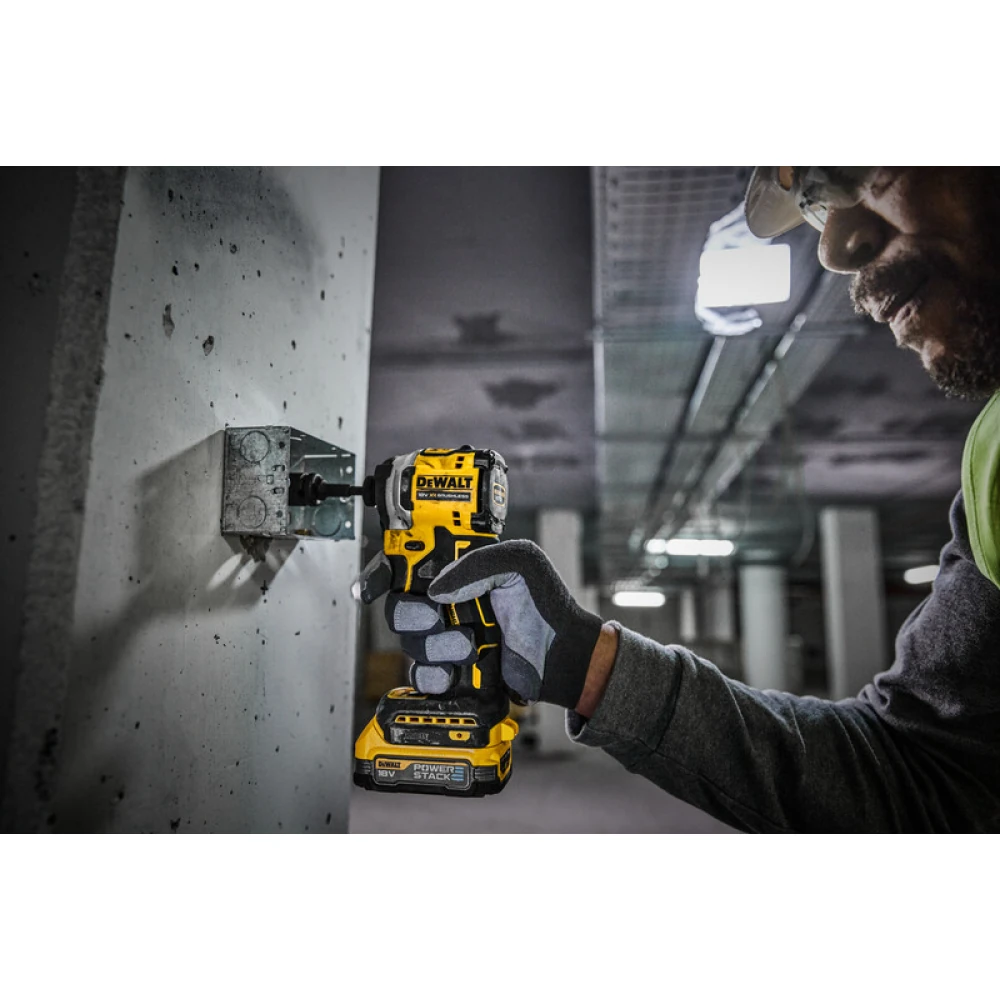 Шуруповерт DeWALT DCF850E1T-QW 5