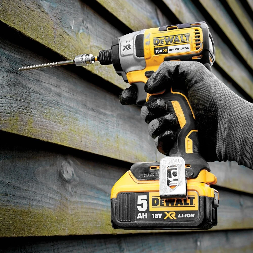 Шуруповерт DeWALT DCF887N-XJ 3