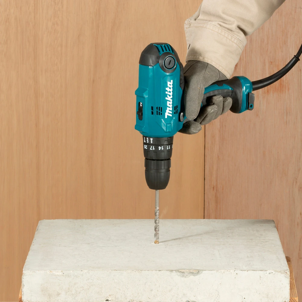 Дрель Makita HP0300 3