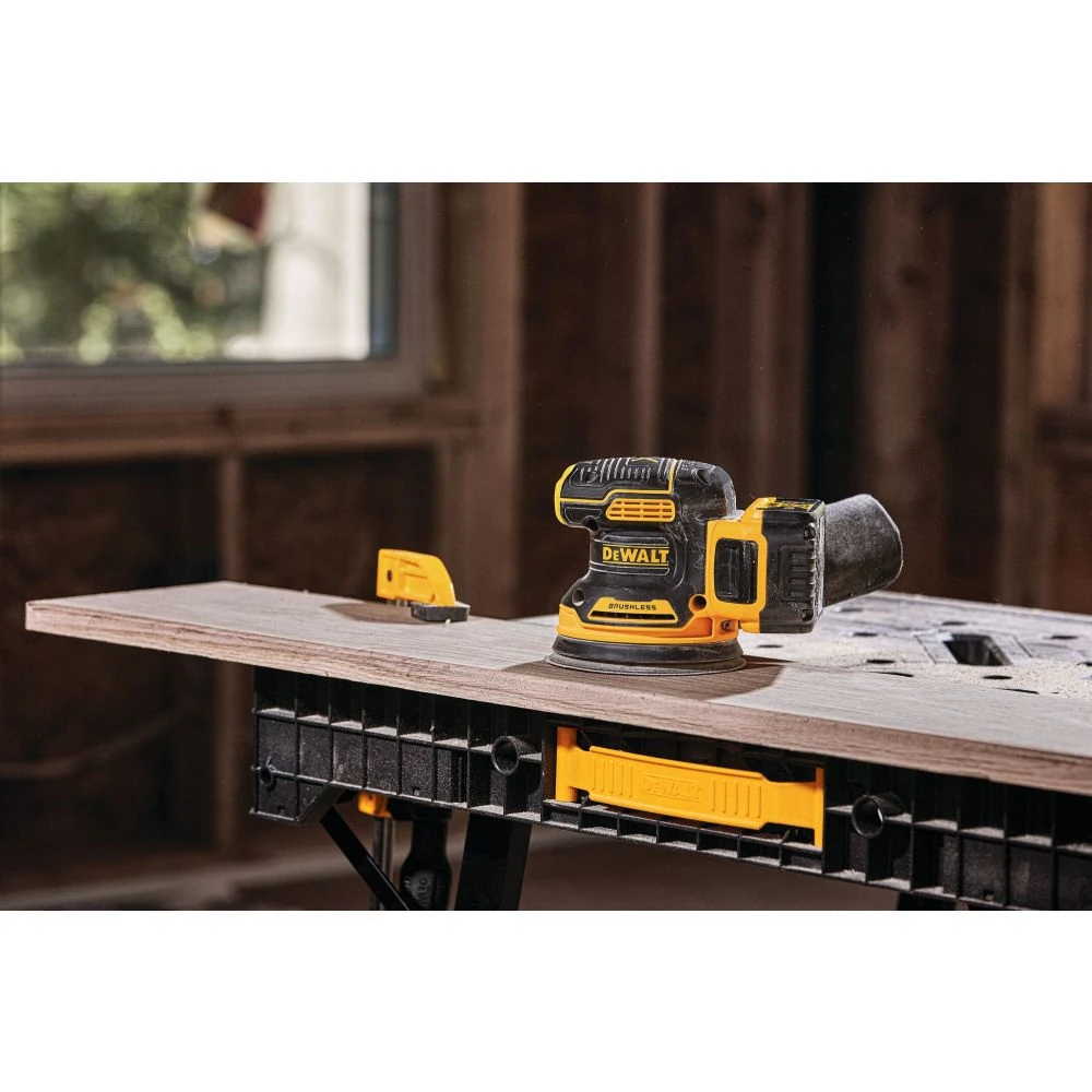 Шлифмашина DeWALT DCW210N+DCB183 8