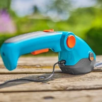 Ножницы аккумуляторные Gardena 09887-205