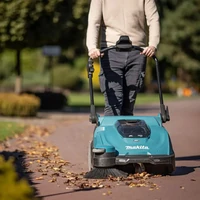 Подметальная машина Makita VS001GZ18