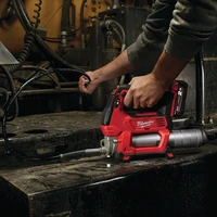 Смазочный пистолет Milwaukee M18 GG-201C (4933440490)4