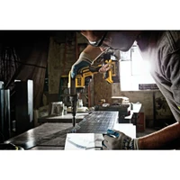 Шуруповерт DeWALT DCF622N-XJ4