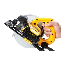 Пила дисковая DeWALT DWE560-QS2