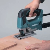 Электролобзик Makita JV0600K3