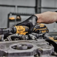 Угловой гайковерт DeWALT DCF512D1-QW5