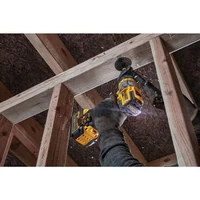 Дрель DeWALT DCD999NT-XJ10