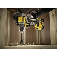 Дрель DeWALT DCD794NT-XJ2