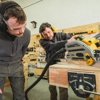 Пила дисковая DeWALT DCS525NT-XJ10