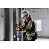 Нивелир DeWALT DCE088D1G18-QW5