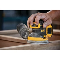 Шлифмашина DeWALT DCW210N+DCB18310