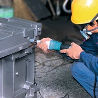 Прямошлифовальная машина Makita GD0800C2