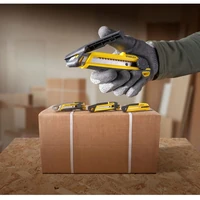 Нож Stanley STHT10500-03