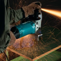 Углошлифовальная машина Makita GA70602