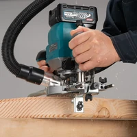 Электрофрезер Makita RP001GZ8
