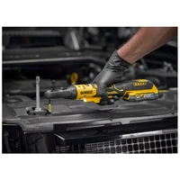 Угловой гайковерт DeWALT DCF520N-XJ6
