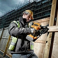 Гвоздезабиватель DeWALT DCN692N-XJ4