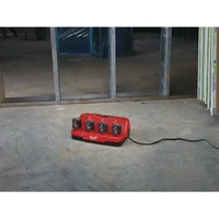 Зарядное устройство Milwaukee 49324305543