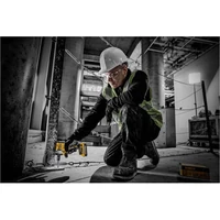 Гайковерт DeWALT DCF921N+DCB1835